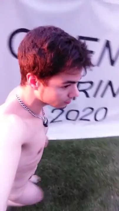 Nudes Nude In A Parking Structure ThisVid