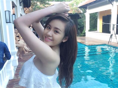 Video ảnh sex và nóng của bà tưng hay gọi là Lê thị Huyền Anh