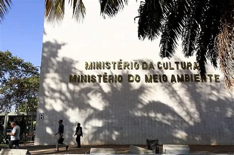 Governo Libera R Bi Da Lei Paulo Gustavo Para A Cultura Em