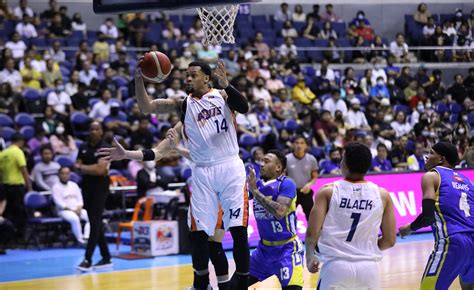 PBA KJ McDaniels Delivers In Clutch As Meralco Escapes Magnolia