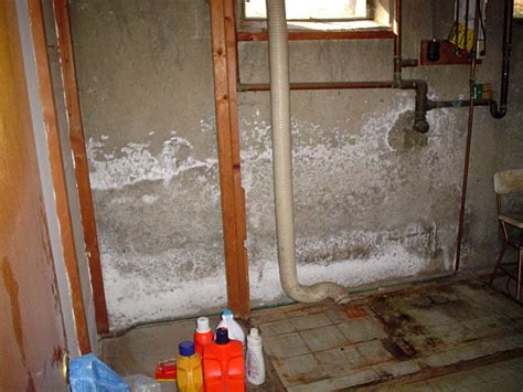 Repairing Leaking Basement Walls | What Works, And What Doesn't Work ...