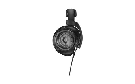 Sennheiser Hd 820 Over The Ear Headphones Ce Critic