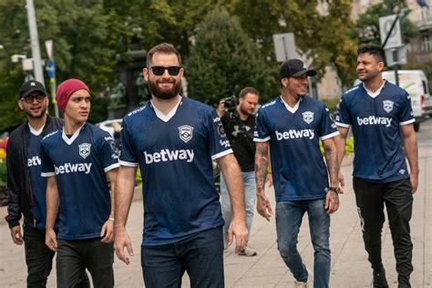 CS GO MIBR Sobe E Volta Ao Top 10 Do Ranking Da HLTV FURIA Cai E