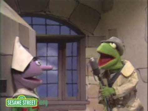 Sesame Street Kermit Is An Angry News Reporter Tiny Dancer mp4 3gp flv ...