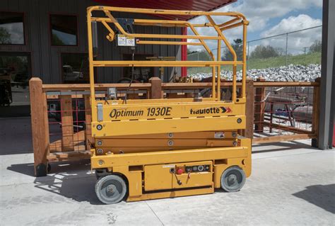19ft Scissor Lift The Rental Store