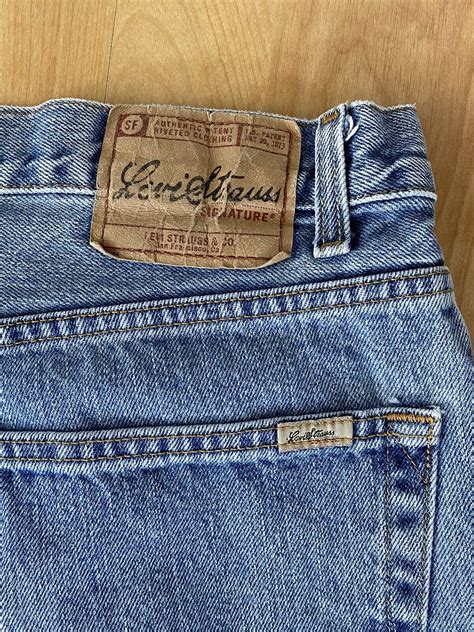 Vintage 90s Levi Strauss Signature Jeans Mens Relaxe Gem