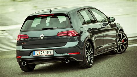 VW Golf GTI Vs Skoda Octavia RS 245 Vergleichstest Der Volkssportler