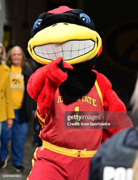 Iowa State Cyclones Mascot Photos and Premium High Res Pictures - Getty Images