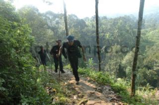 Budi Yanto Dan Suku Baduy Di Banten Datatempo