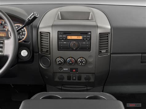 2010 Nissan Titan: 11 Interior Photos | U.S. News