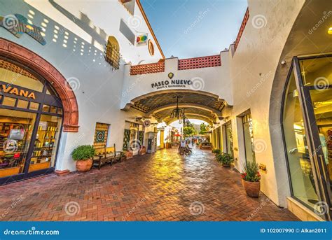 Paseo Nuevo Shopping Center in Downtown Santa Barbara Editorial Image ...