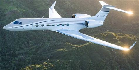 Gulfstream 550 Charter | Charter a Gulfstream 550 | InsiJets