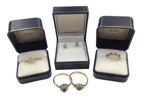 Lot 1064 Early 20th Century Diamond Cluster Ring In