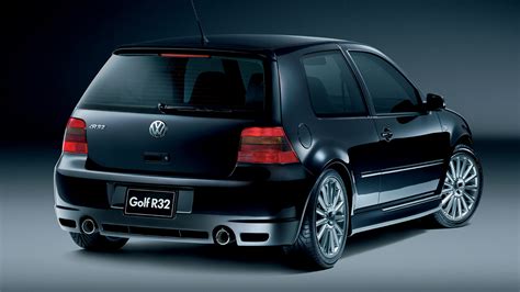 2002 Volkswagen Golf R32 3-door - Wallpapers and HD Images | Car Pixel