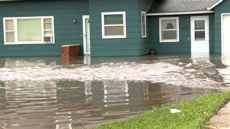 ‘catastrophic Flooding In Upper Midwest Prompts Evacuations And