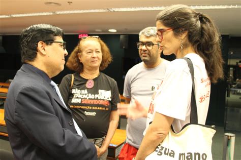 Cobrança ao Deputado professor Paulo Fernando SINASEFE