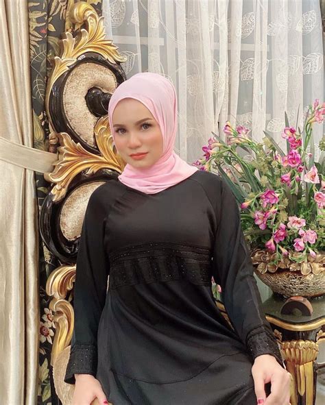 Pin Oleh Pemburu Gadis Supergirl Di C Gadis Berhijab