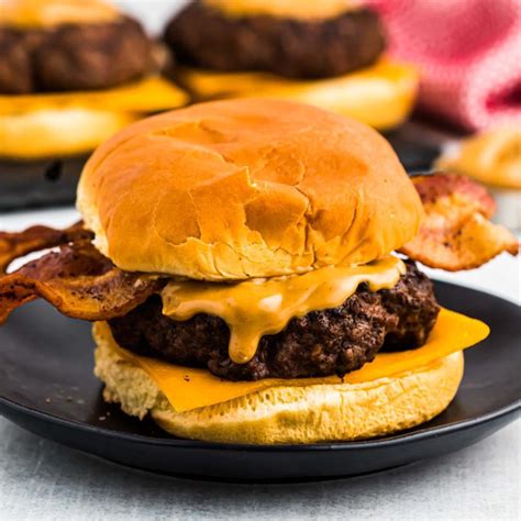 Peanut Butter Burger recipe - Eatingonadime.com