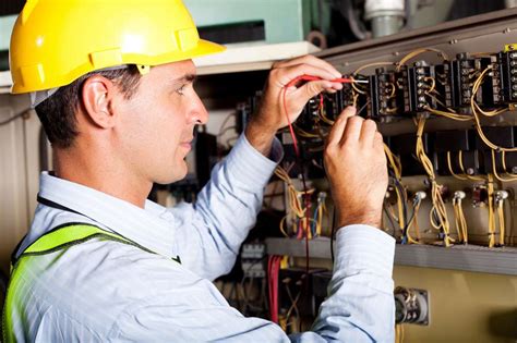 Technicien De Maintenance Industrielle H F Geco