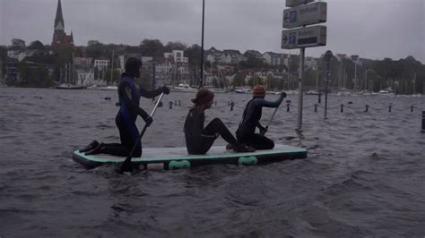 Sturmflut an der Ostsee Millionenschäden nach Hochwasser DER SPIEGEL