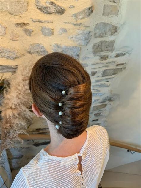 chignon banane Coiffeur visagiste à Granville