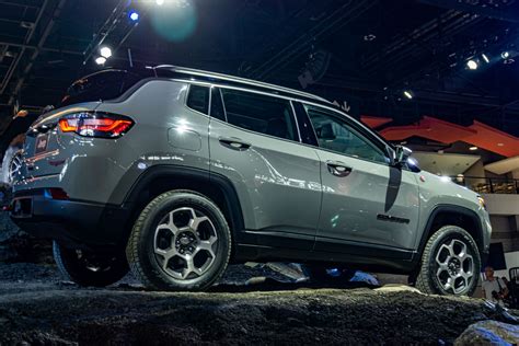 Chicago Auto Show The Jeep Compass Gets A New Bearing