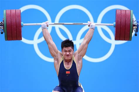 Lu Xiaojun Wins Mens 77kg Weightlifting Goldcn