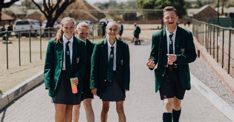 Wat Is Die Voordele Van Kortkursusse Vir Jou Kind Solidariteit