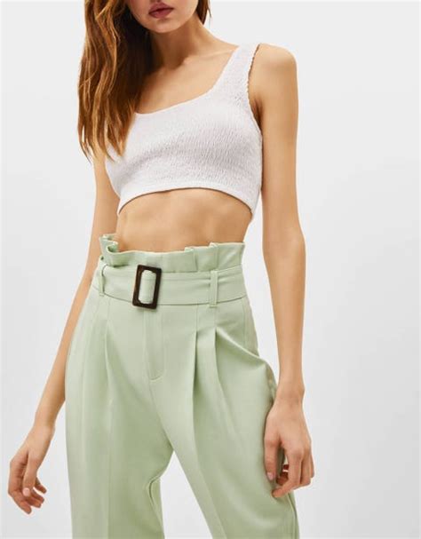 El Pantalón Que Mejor Sienta De Bershka Lo Han Versionado En 9 Colores