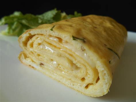 Omelette Roulée Au Fromage