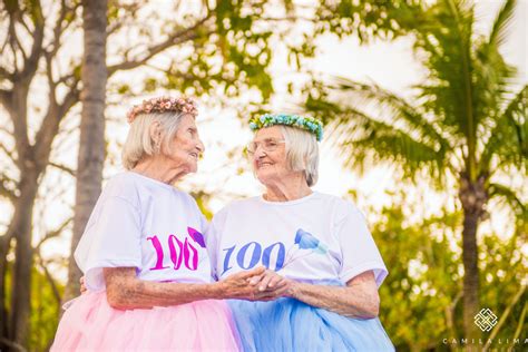 These 100-Year-Old Twin Sisters Celebrated Their Birthday With A ...