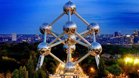 Atomium Wallpapers - Top Free Atomium Backgrounds - WallpaperAccess