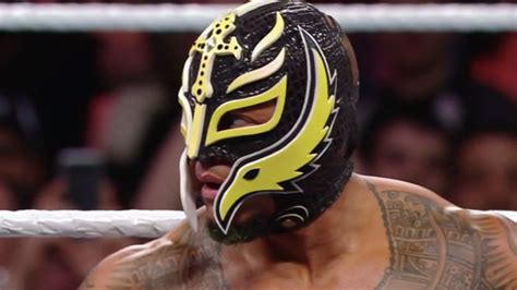 Rey Mysterio Returns At Wwe Royal Rumble