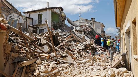 At Least 159 Dead In Italy Earthquake As Towns Turned To Ruins | World ...