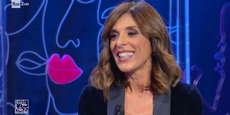 Storie Di Donne Al Bivio Emma D Aquino Riparte Con Amore