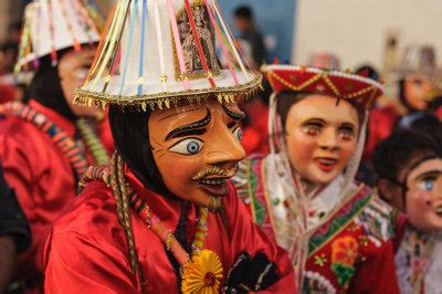 The Celebration of Virgen del Carmen – Threads of Peru