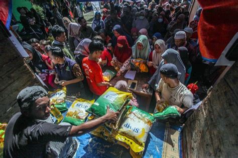 Foto Lonjakan Harga Beras Dan Krisis Pangan