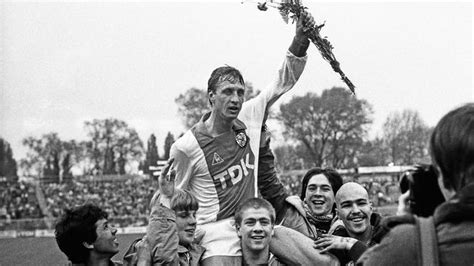 Het Leven Van Johan Cruijff In Beeld Overlijden Cruijff Nu Nl