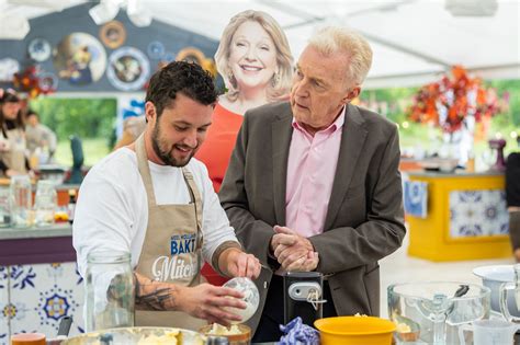 Andr Van Duin Over Heel Holland Bakt Ik Haal Zelf Wel Een Taartje