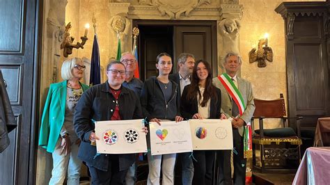 A Savigliano La Premiazione Del Concorso Per L Ideazione Del Logo Della