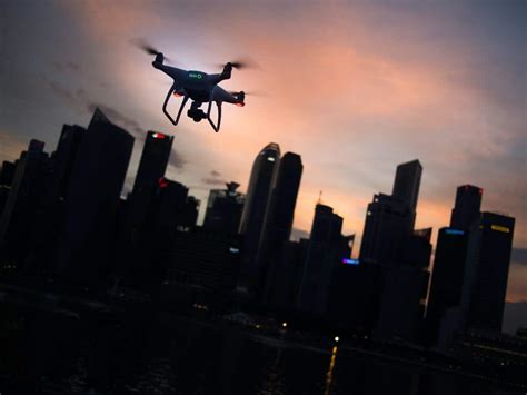 How To Legally Fly Your Drone At Night Under The Faa S New Rules Drone Pilot Ground School