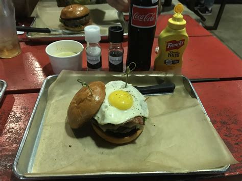 Llano Poblano Burger With An Egg On It Hopdoddy In Austin Tx R
