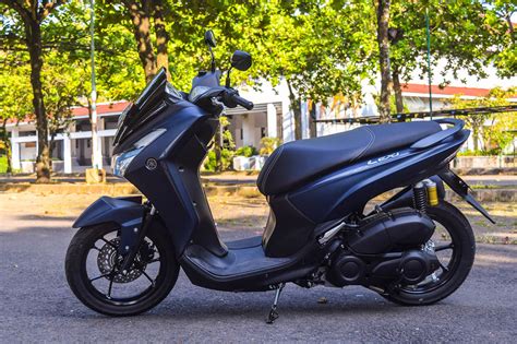 Review Yamaha Lexi 125 First Impression Riding Ardiantoyugo