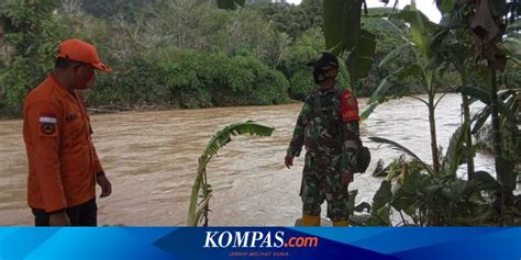 Sungai Meluap Ratusan Rumah Di Musi Rawas Utara Terendam Banjir