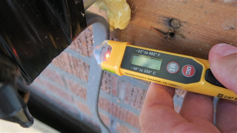 Klein Voltage Tester Review - Tools In Action - Power Tool Reviews