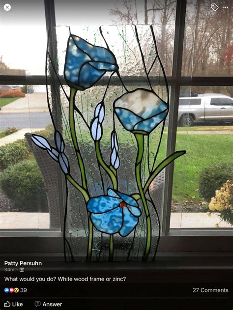 Pin By Tanya Hawkins On Stained Glass Flowers And Plants Stained Glass Flowers Stained Glass