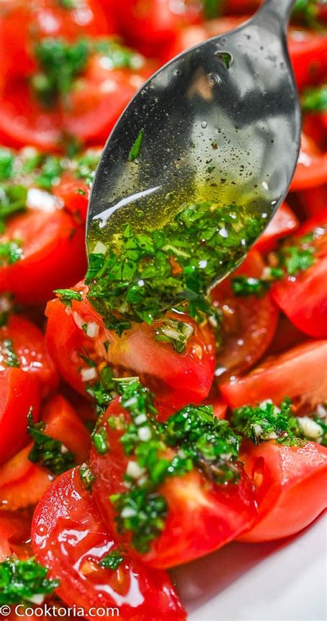 Marinated Tomato Salad In 2021 Marinated Tomatoes Easy Mediterranean Diet Recipes Best Salad