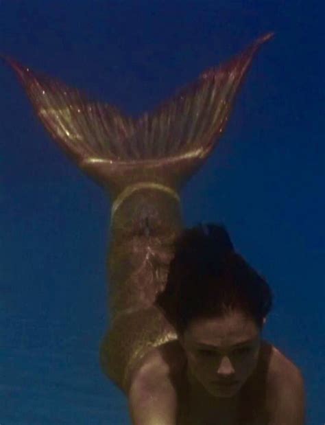 Golden Mermaid H2o Mermaids H2o Mermaid Tails Mermaid Aesthetic