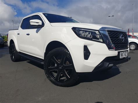 Nissan Navara 2021 ST X 2 3D 4WD 7AM UT