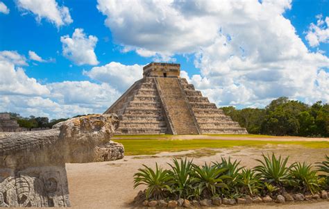 Mexico Chichen Itzá Yucatán Mayan Pyramid Of Kukulcan El Castillo